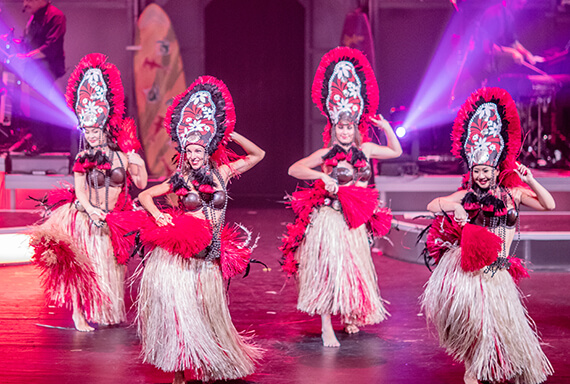 Original-Waikiki-Luau-Buffet-Show-03 midnight new year's eve luau show